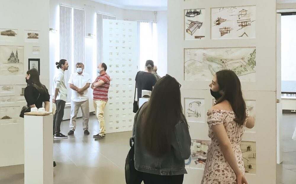 В Барнауле открылась выставка реальных проектируемым объектов архитекторов