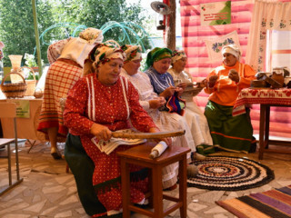 Свыше 200 человек принимают участие в межрегиональном фестивале «Перекресток культур» в Алтайском крае