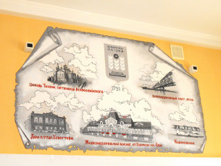 В Алтайском крае настенная роспись украсила интерьеры трех вокзалов