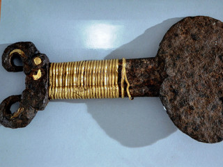 Уникальный экспонат после реставрации пополнил экспозицию Государственного музея истории литературы, искусства и культуры Алтая