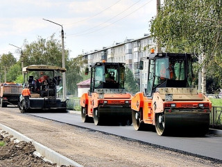 В Рубцовске Алтайского края продолжают капитальный ремонт дорог