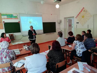 Более ста педагогов Шелаболихинского района приняли участие в «Эстафете просветительства» в Алтайском крае