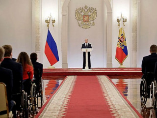 В Кремле вручили государственные награды алтайским чемпионам и призерам Паралимпийских игр в Токио