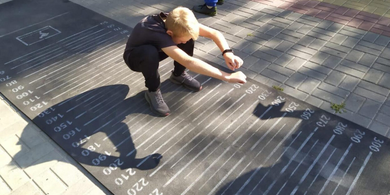 Около 300 жителей Барнаула сдали нормативы ГТО в рамках проекта «Спорт в каждый двор»