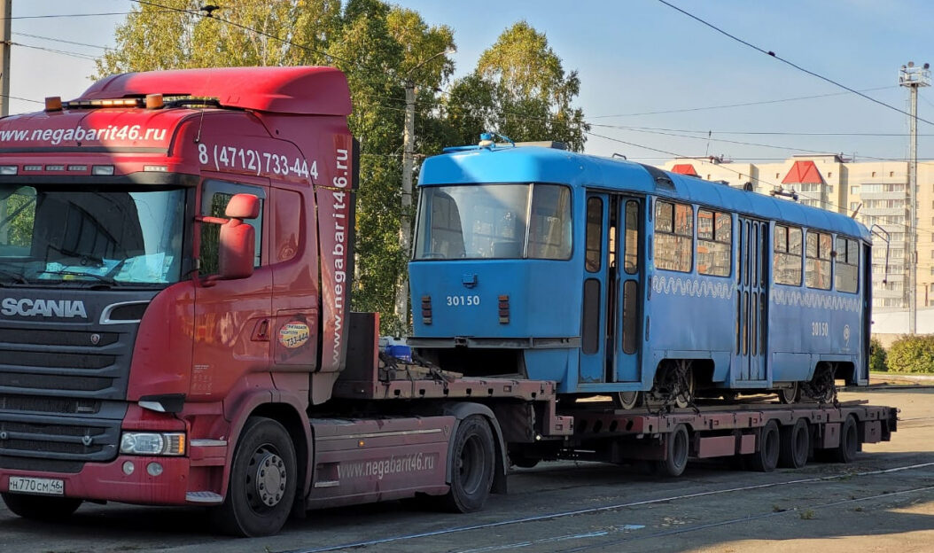 Первая партия трамваев из Москвы прибыла в Барнаул