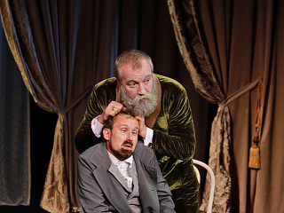 Премьерой пьесы Александра Островского театральный сезон открыл драматический театр в алтайском наукограде