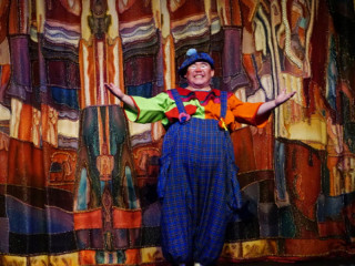 Свыше 1100 зрителей столицы Алтайского края посмотрели спектакли Бурятского театра кукол «Ульгэр» в рамках федерального проекта «Большие гастроли»