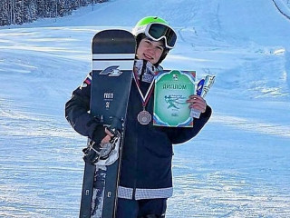 Алтайская спортсменка завоевала бронзу на 5 этапе Кубка России по параллельному слалому