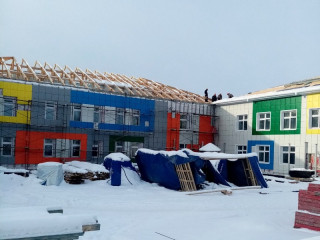 В Алтайском крае продолжают строительство 26 объектов образования