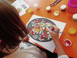 Почти 500 тысяч рублей направили на организацию детской студии в библиотеке Новоалтайска Алтайского края