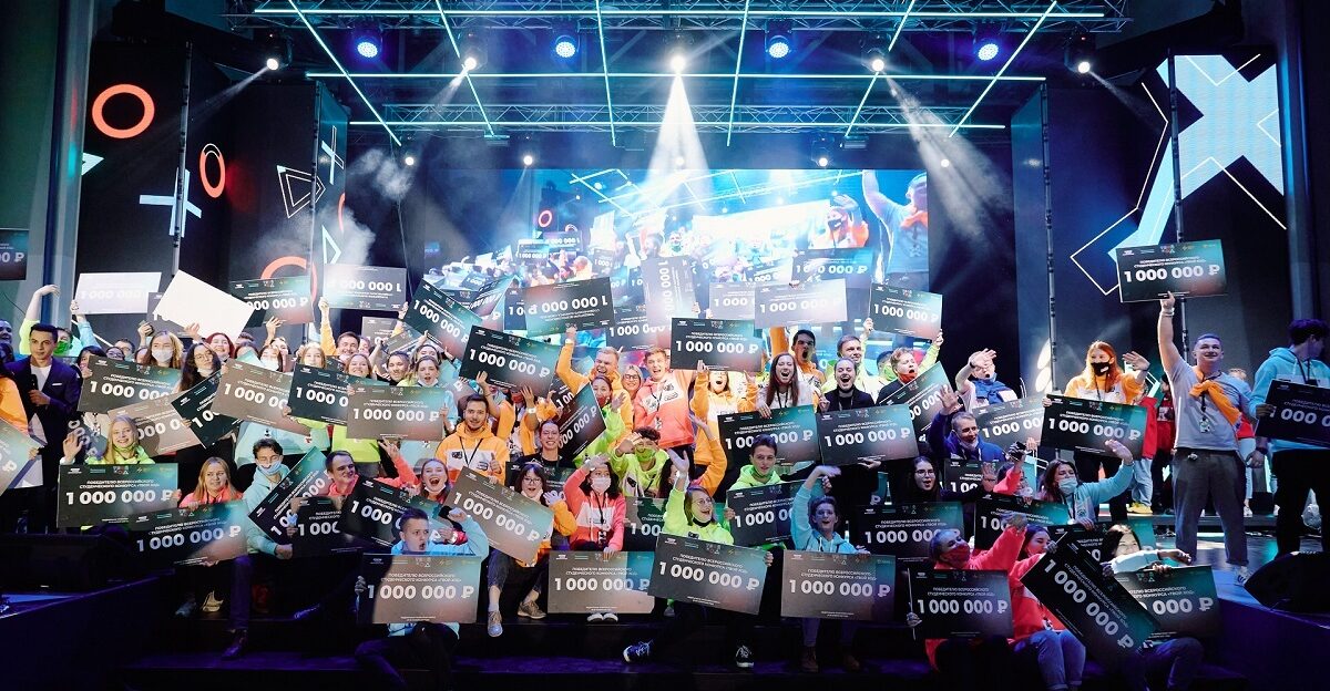 Пять студентов АлтГПУ стали победителями Всероссийского конкурса «Твой Ход» и выиграли по 1 млн. рублей