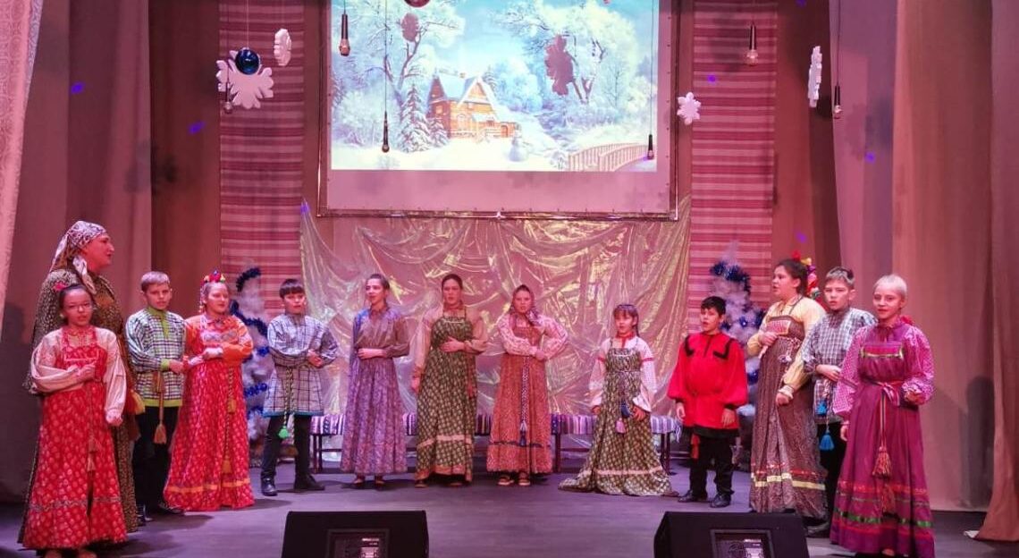 Более 800 участников объединил очно-заочный межрегиональный этнокультурный фестиваль «Святочные Новогодия на Алтае»