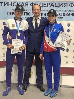 Впервые алтайские спортсмены завоевали медали кадетского первенства России по фехтованию на саблях