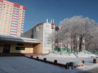 В преддверии Дня российского студенчества Губернатор Алтайского края Виктор Томенко встретился с активистами молодежного движения