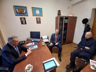 Перспективы создания карбонового полигона и агробиотехнопарка в Алтайском крае обсудили с депутатом Госдумы представители ученых и общественности