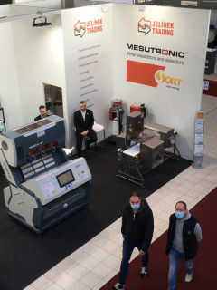 Алтайская компания открывает в Европе выставочные залы для демонстрации своего оборудования