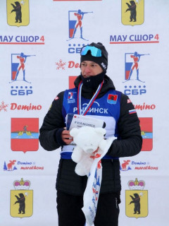 Алтайский биатлонист выиграл индивидуальную гонку среди юниоров на всероссийских соревнованиях