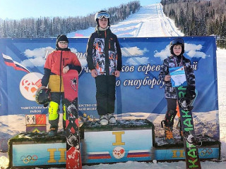 Алтайский спортсмен стал бронзовым призером Всероссийских соревнований по сноуборду в параллельных дисциплинах