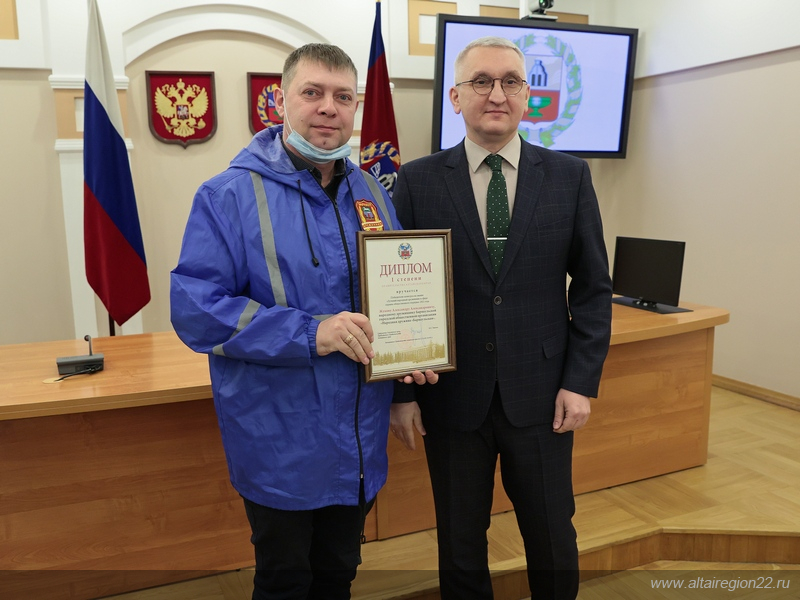 Представители народной дружины «Барнаульская» – победители краевого конкурса в сфере охраны общественного порядка