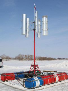 В Мамонтовском районе Алтайского края используют оригинальное устройство для предотвращения замора рыбы в озерах