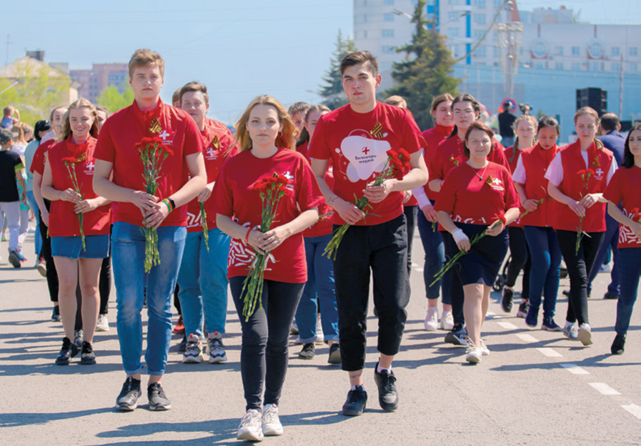 Вячеслав Франк поблагодарил молодежь за поддержку и развитие волонтёрского движения в Барнауле
