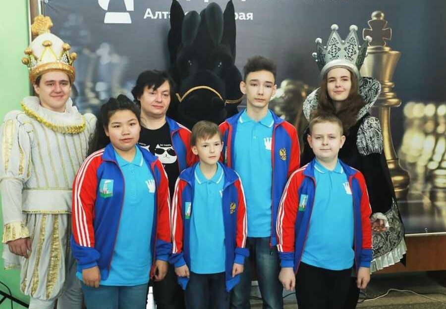 Шахматисты барнаульской гимназии №42 в очередной раз стали победителями краевого этапа «Белой ладьи»