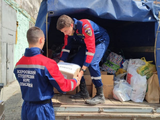 Более тонны гуманитарной помощи детям Донецкой и Луганской народных республик собрали в Барнауле