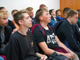 22 алтайских студента пройдут практику на предприятии «Сибирь-Полиметаллы»