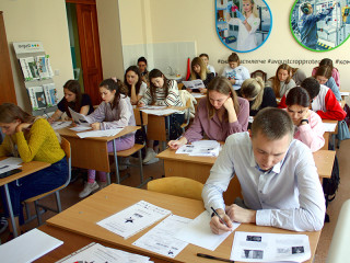 Студенты и преподаватели Алтайского государственного аграрного университета приняли участие в международной акции «Диктант Победы»