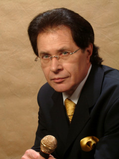 Гастрольный тур народного артиста России Олега Иванова пройдет в Алтайском крае