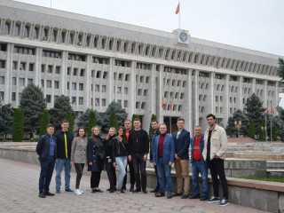 По итогам делового визита алтайских предприятий в Киргизию заключен первый контракт