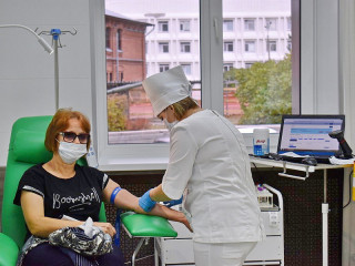 Процедурный кабинет нового образца открыли в Диагностическом центре Алтайского края