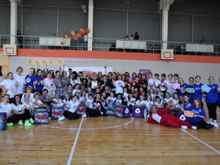 11 команд из школ Алтайского края приняли участие в фитнес-марафоне «В движении»