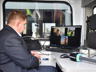 В завершение дорожно-строительного сезона в Алтайском крае одновременно ввели в эксплуатацию три объекта