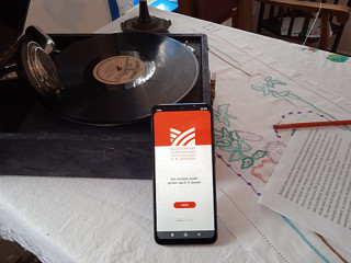 В мемориальном музее-заповеднике Василия Шукшина в Алтайском крае заработает медиагид с экскурсией от дочери писателя