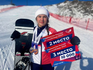 Алтайская спортсменка продолжила победную серию на юниорском первенстве России по сноуборду