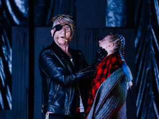 Молодежный театр Алтая представит спектакль на фестивале «Арлекин» в Санкт-Петербурге