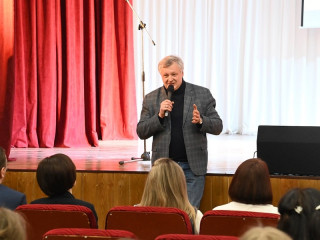 Стали известны финалисты конкурса «Учитель года Алтая – 2023» и лауреаты номинации «Педагогический дебют – 2023»