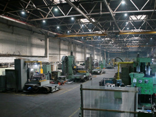 Губернатор Алтайского края посетил уникальный завод, изготавливающий двигатели для военной техники