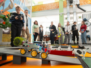 Школьники и учителя 13 районов Алтайского края приняли участие в коммуникативно-образовательных интенсивах «Поколение АГРО»