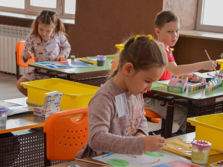 Участники чемпионата «Детский Абилимпикс» в Алтайском крае состязались в пяти компетенциях