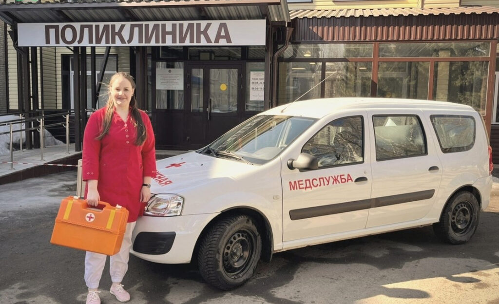 Штат сотрудников неотложной помощи горбольницы №10 в поселке Южном укомплектован на 100 процентов