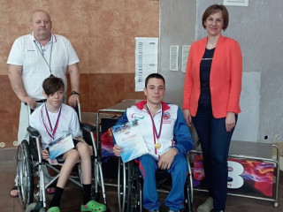 11 инваспортсменов Алтайского края стали победителями на чемпионате трех федеральных округов по плаванию