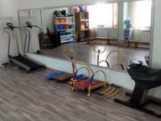 За год около тысячи детей прошли лечение в отделении реабилитации поликлиники в Барнауле