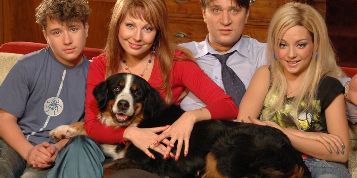 ТНТ объявляет о съемках нового сериала о семье Букиных