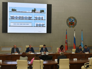 В строящемся районе столицы Алтайского края построят современный торгово-офисный центр