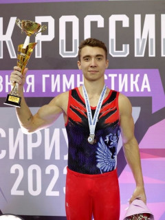 Алтайский гимнаст завоевал серебро в многоборье Кубка России