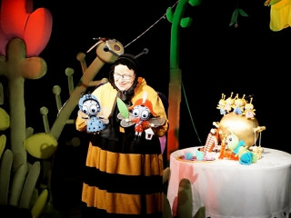 Более 1200 зрителей посетили спектакли Мурманского областного театра кукол в Барнауле