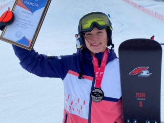 Алтайская спортсменка стала серебряным призером на этапе Кубка России по сноуборду