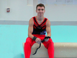 Более 110 спортсменов из 10 городов стали участниками предновогоднего турнира по спортивной гимнастике в Барнауле